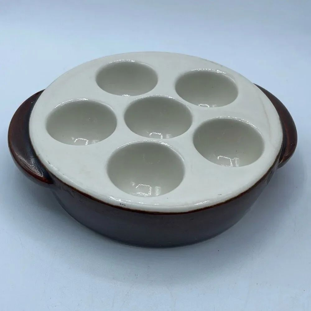 Vintage Hall 1154 Escargot dish. Beautiful glazed pottery. Thick and heavy. Perf